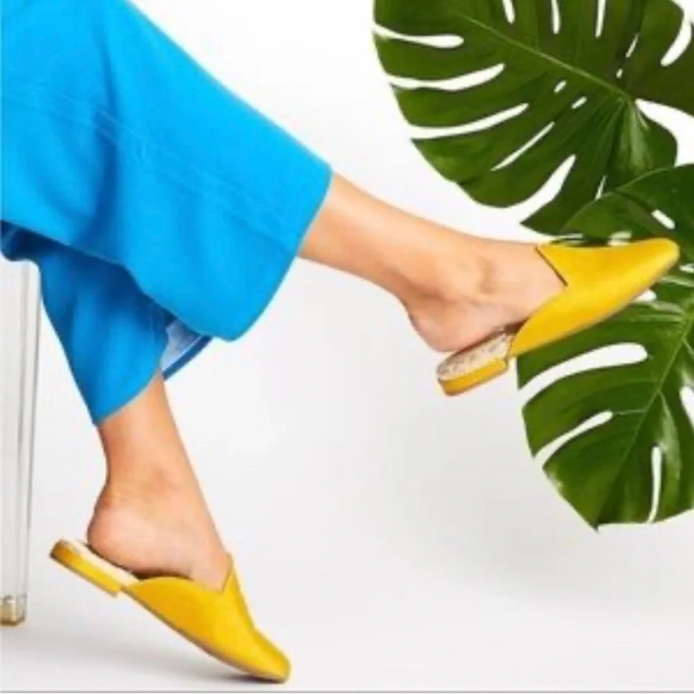 Birdies Yellow Satin Slide in size 7.5 - Picture 2 of 8